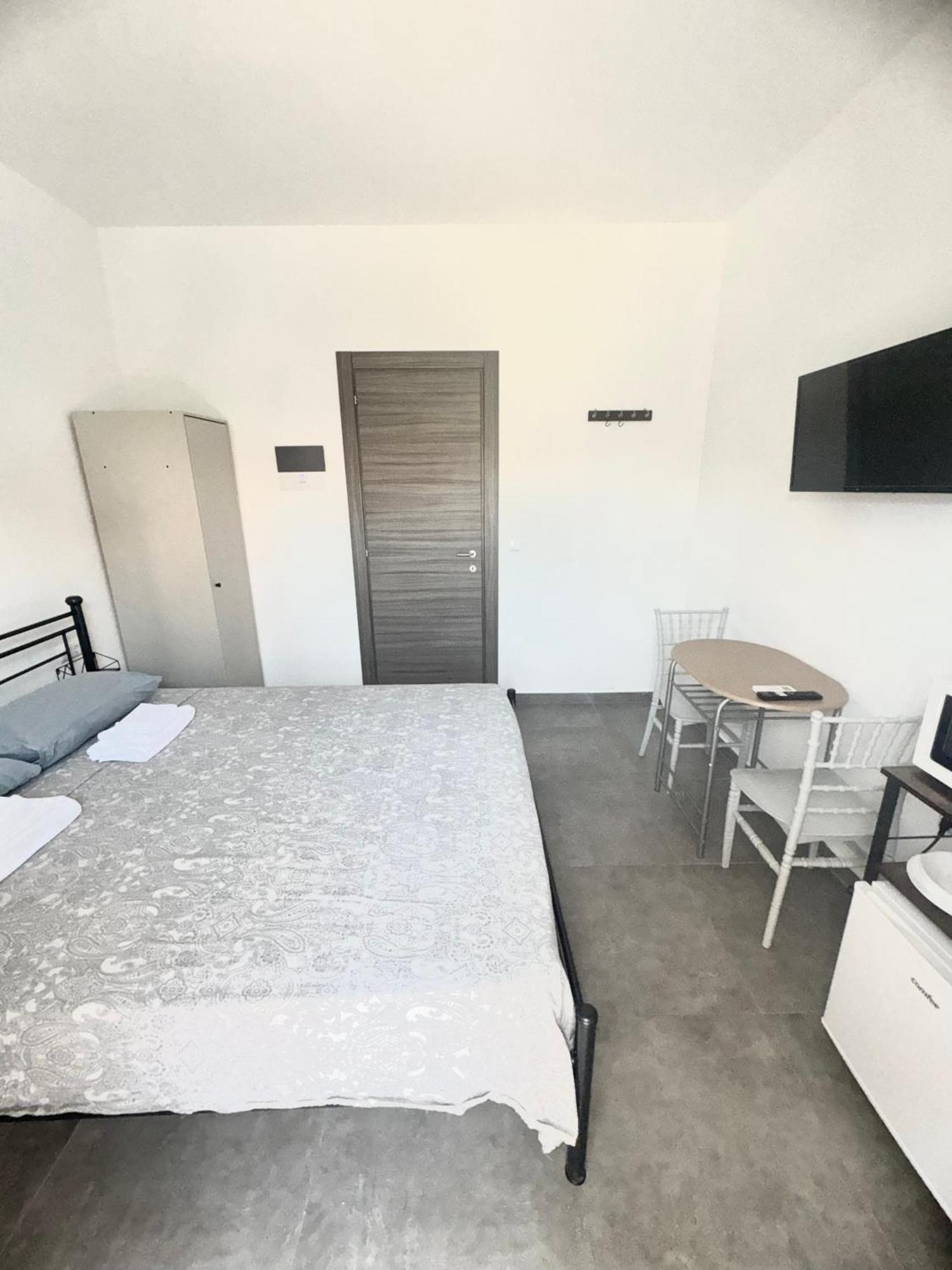 Bed And * איפסוס