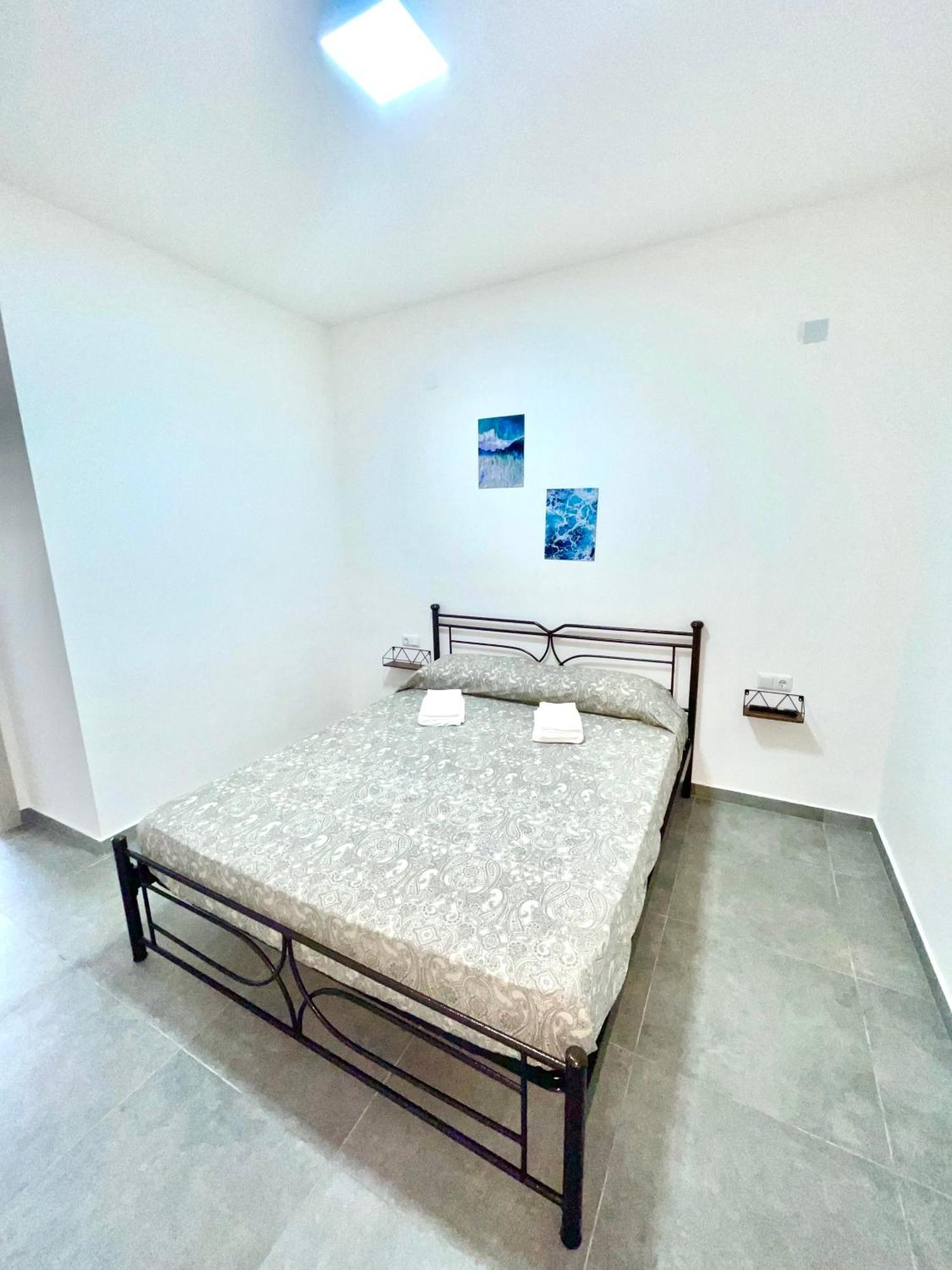 בית הארחה Bed And *